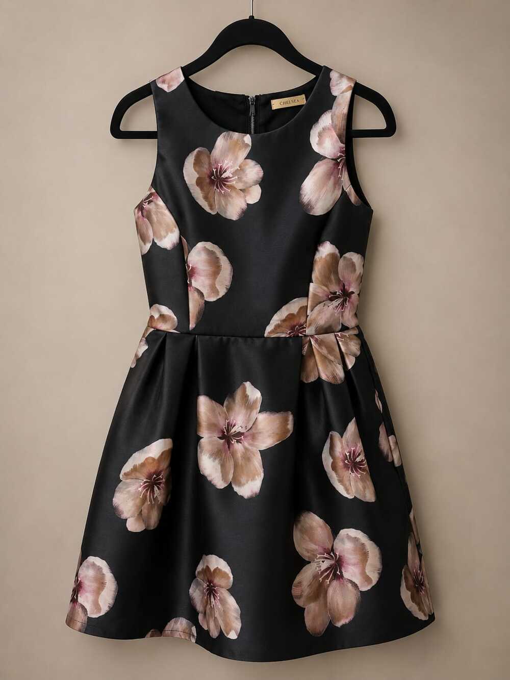 Chelsea Black Floral Sleeveless Dress